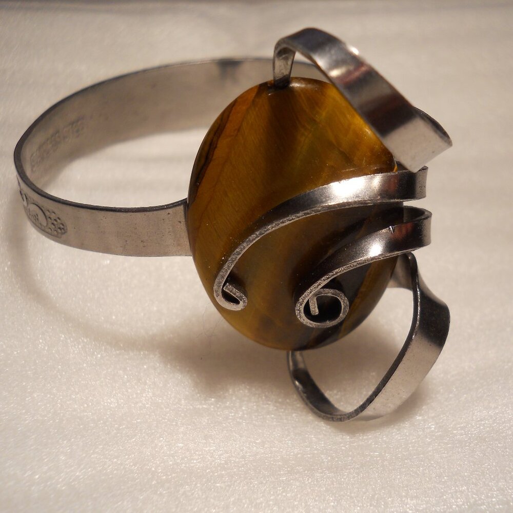 Unique Stainless Steel Tiger's Eye Cuff Bracelet  330 - Picture 5 of 8